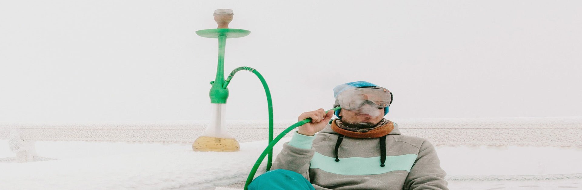 Hookah Survival: Tips for Smoking in Cold Weather - The Premium Way